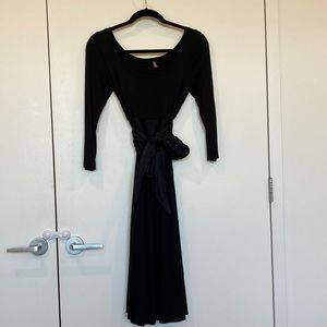 3/4 length sleeve dress with wide silk belt